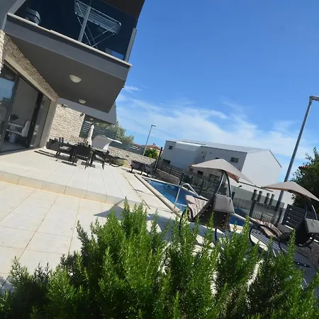 Apartament Apartman Azzuro *
